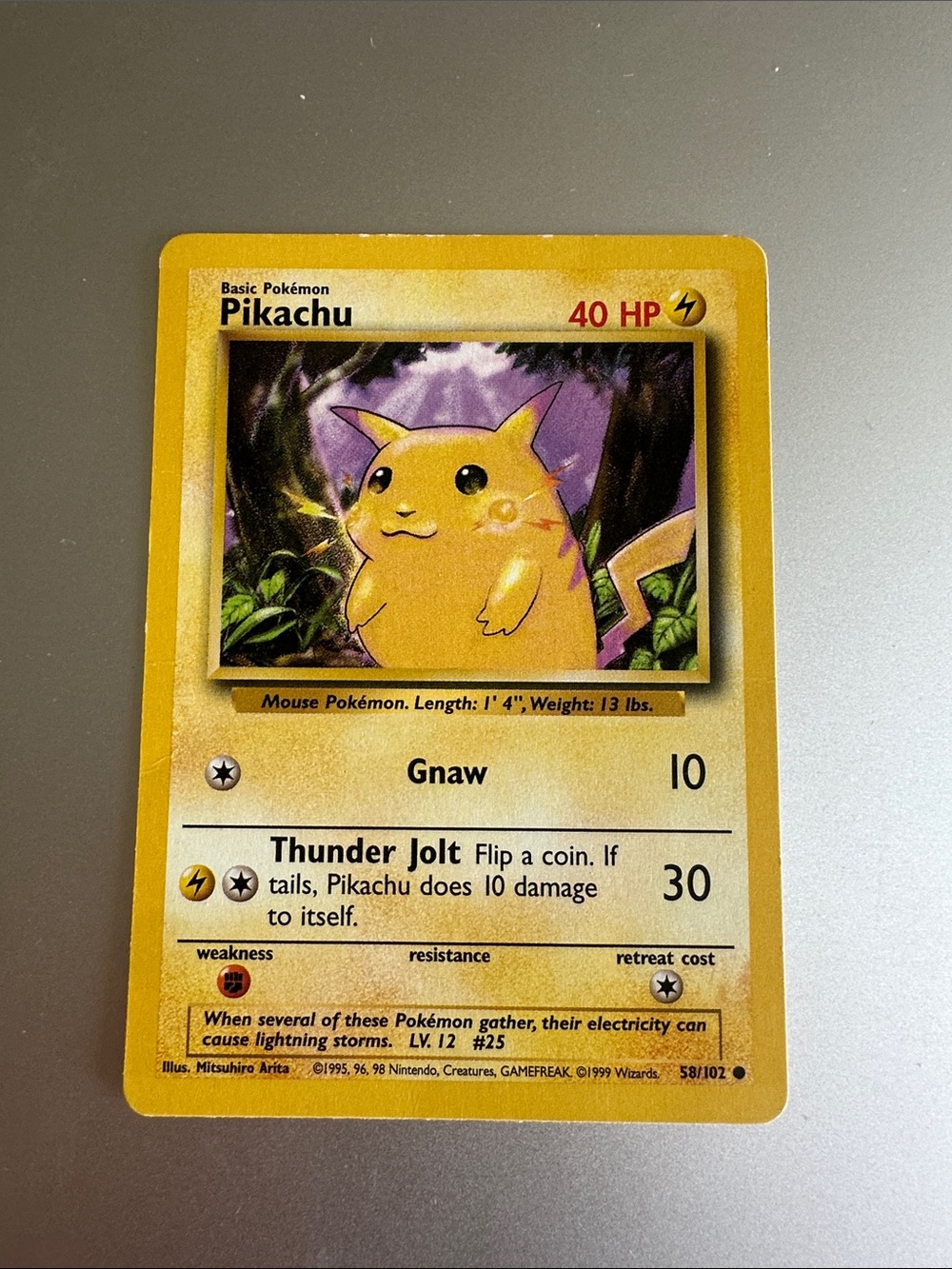 Pokémon Pikachu Card (58/102) 1999 Base Set